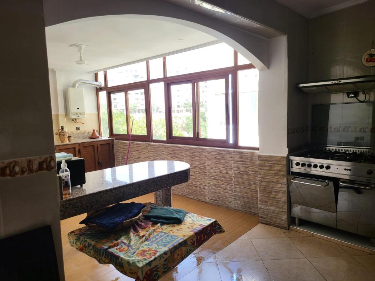 Vaste Appartement Au Centre De Tétouan Eksteriør bilde